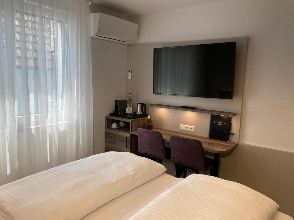 Kosel Garni, Mit Tollen Eröffnungspreisen Und Europa-park Eintrittskarten Garantie Hotel *